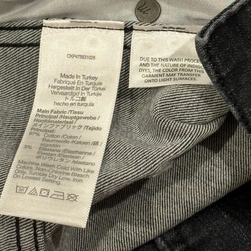 Madewell low-rise jeans size 33, lunar wash, 100% cotton, straight leg - Picture 6 of 12